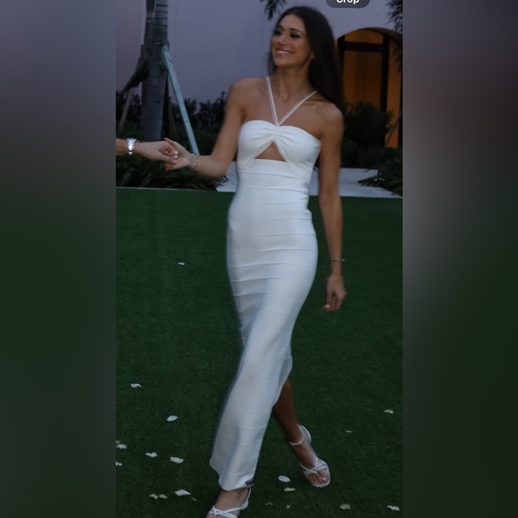 HERVE LEGER ICON GATHERED STRAPPY GOWN - Picture 6 of 9